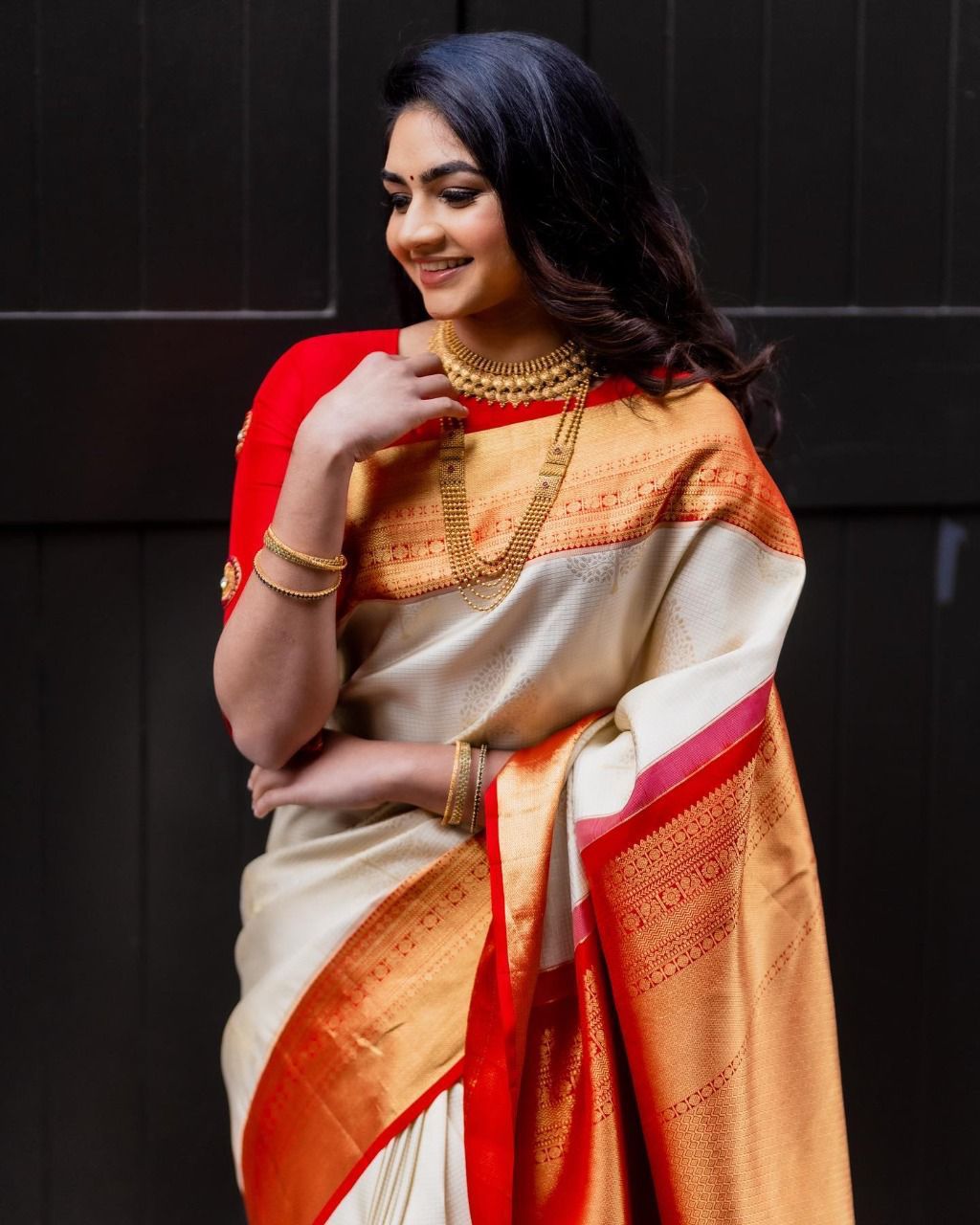 Off-white and Red Golden Design Padmavati Pure Silk Saree