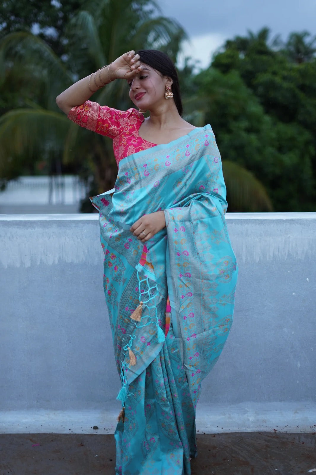 Sky and Pink Designer Rajdwari Dola Silk Saree