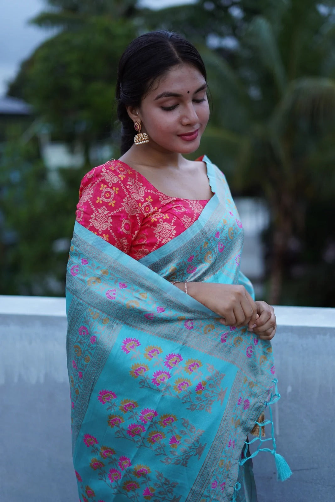 Sky and Pink Designer Rajdwari Dola Silk Saree