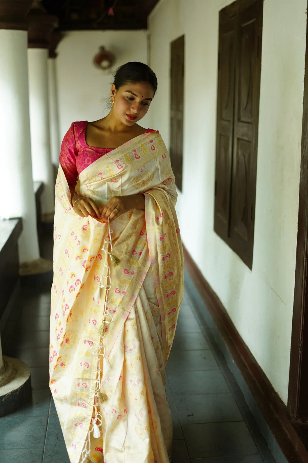 White and Pink Designer Rajdwari Dola Silk Saree