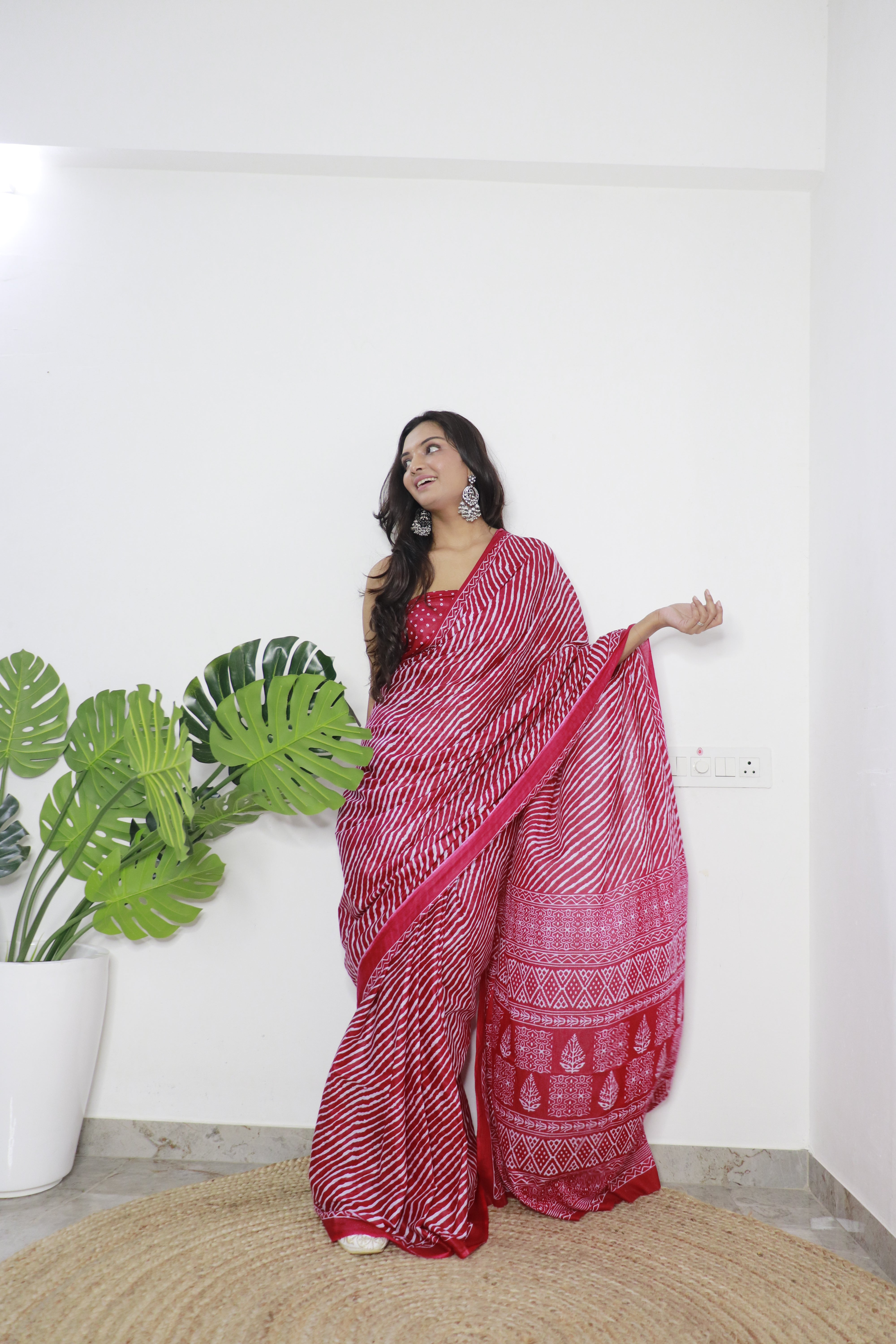 Printed Soft Pure Cotton Saree With Unstitched Blouse.