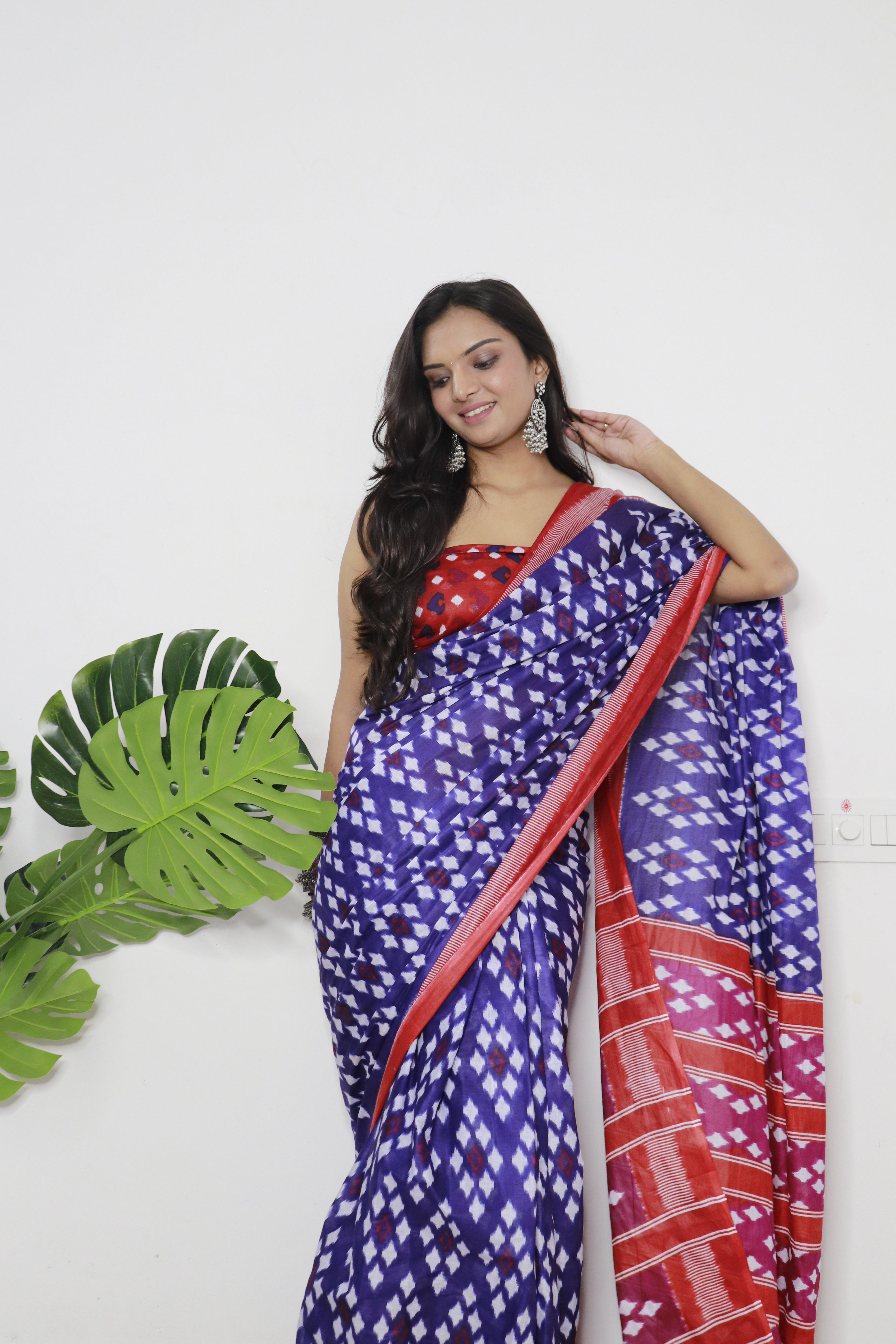 Printed Soft Pure Cotton Saree With Unstitched Blouse.