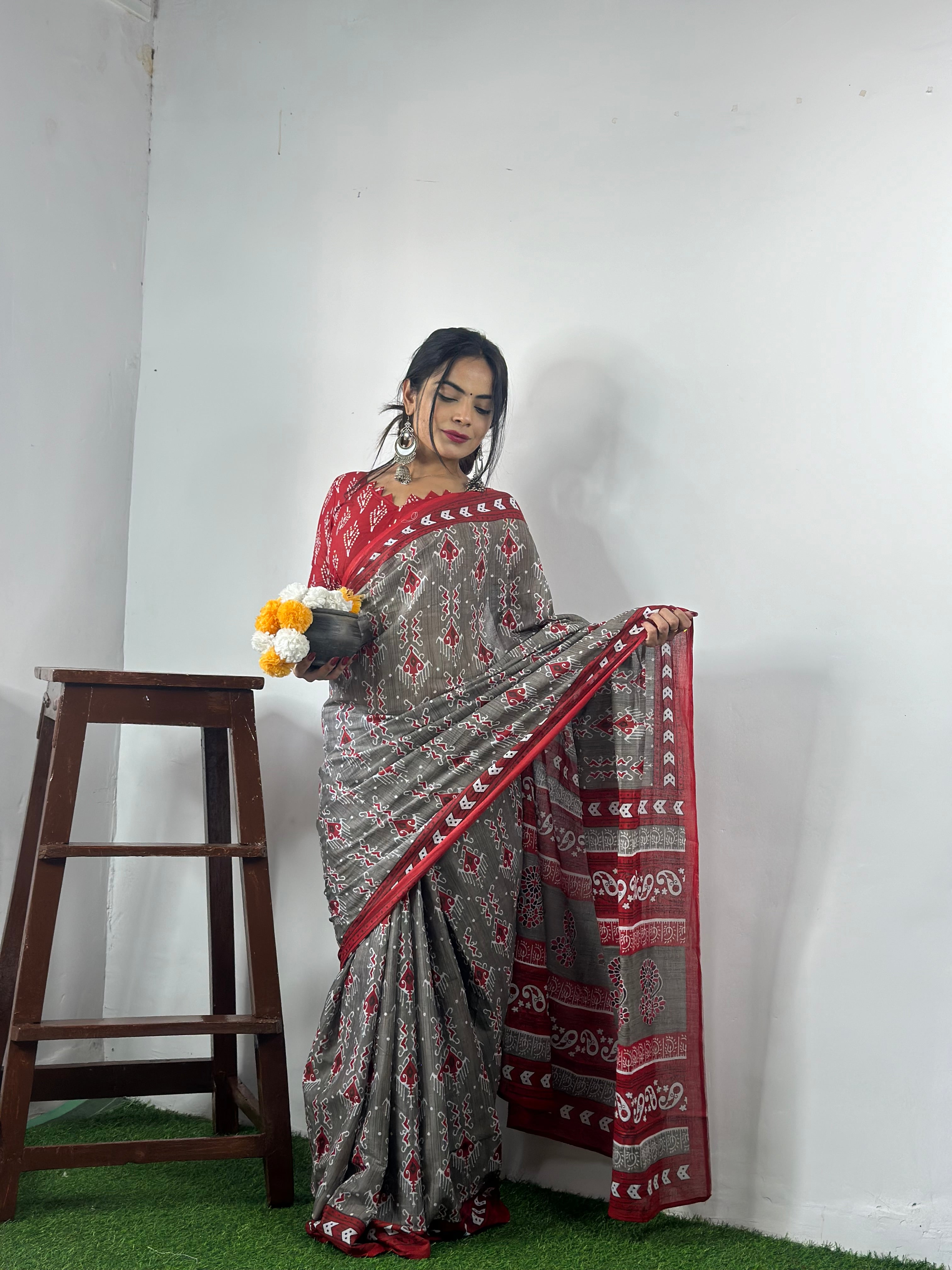 Beautiful Printed Soft Pure Cotton Saree With Unstitched Blouse.