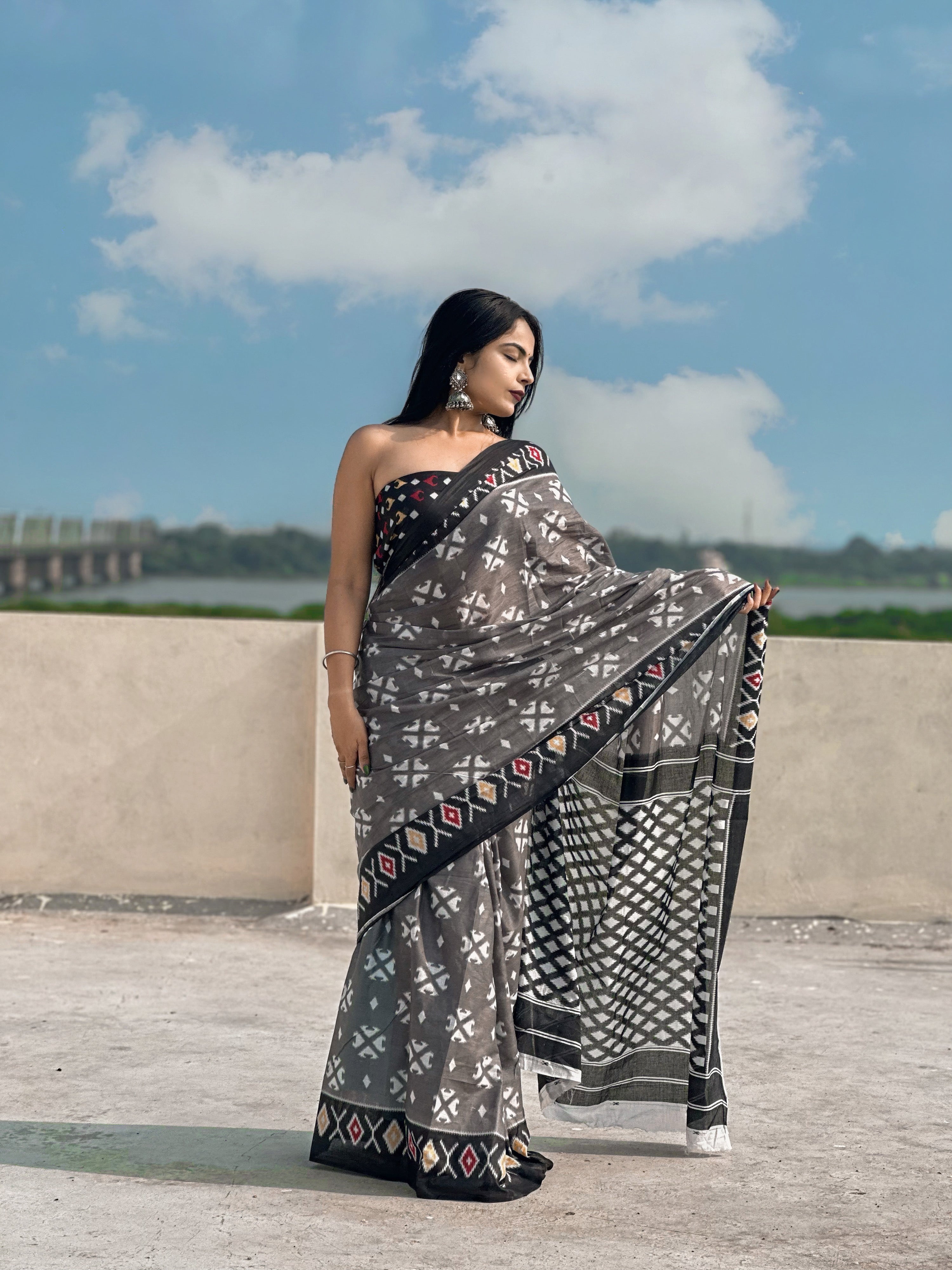 Beautiful Printed Soft Pure Cotton Saree With Unstitched Blouse.