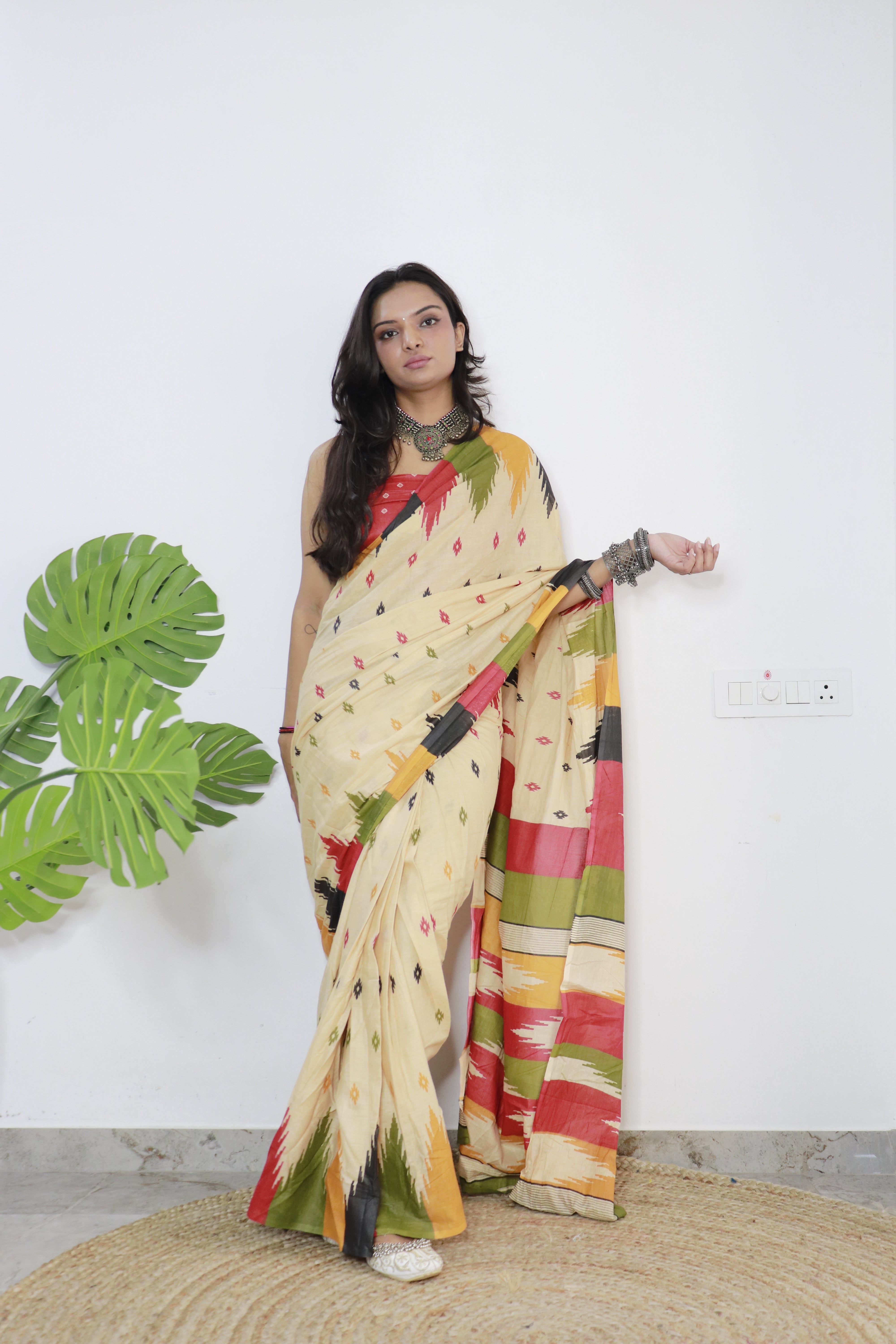 Yellow Printed 100% Soft Pure Cotton Saree With Unstitched Blouse.