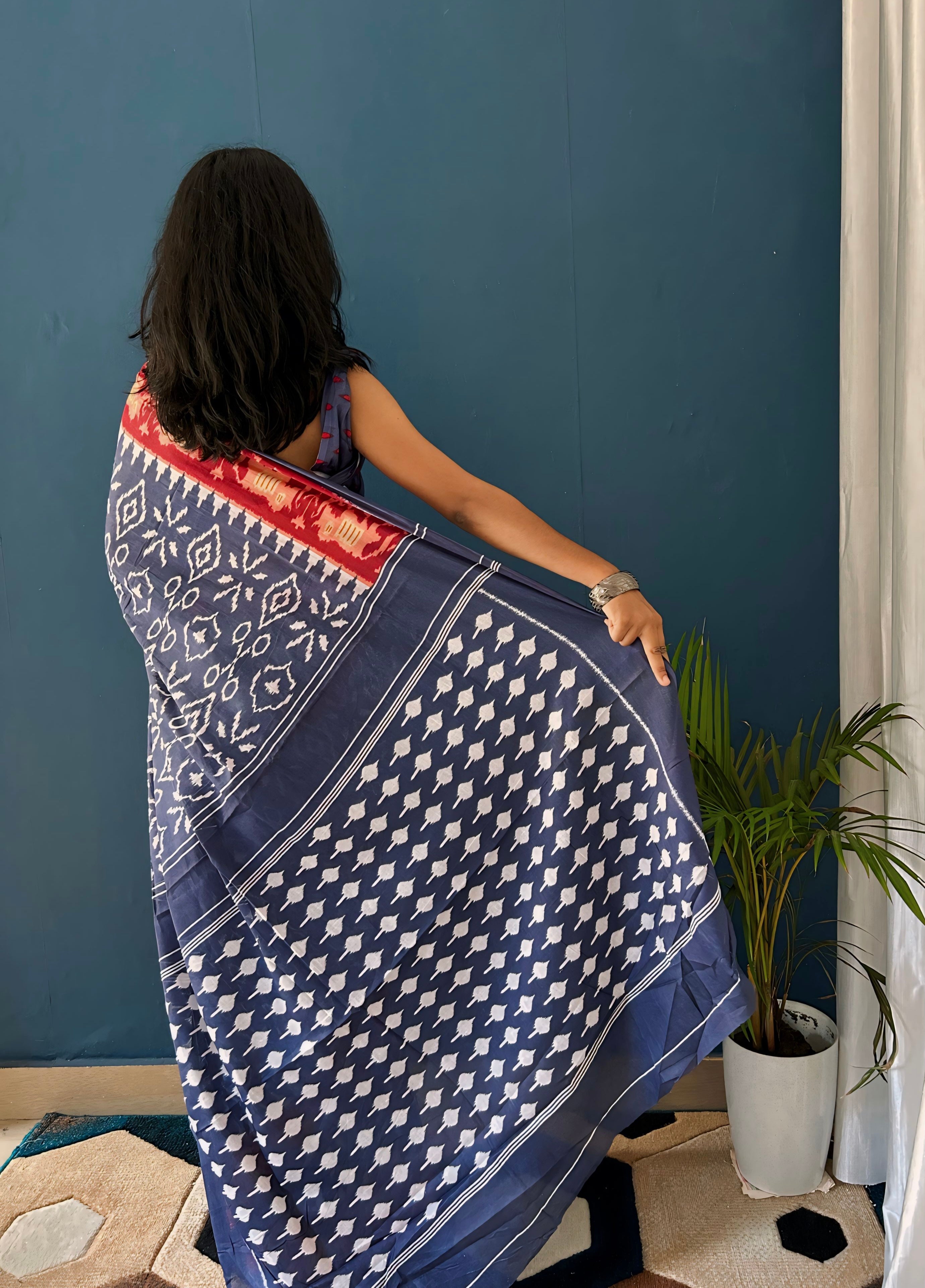 Beautiful Printed Soft Pure Cotton Saree With Unstitched Blouse.