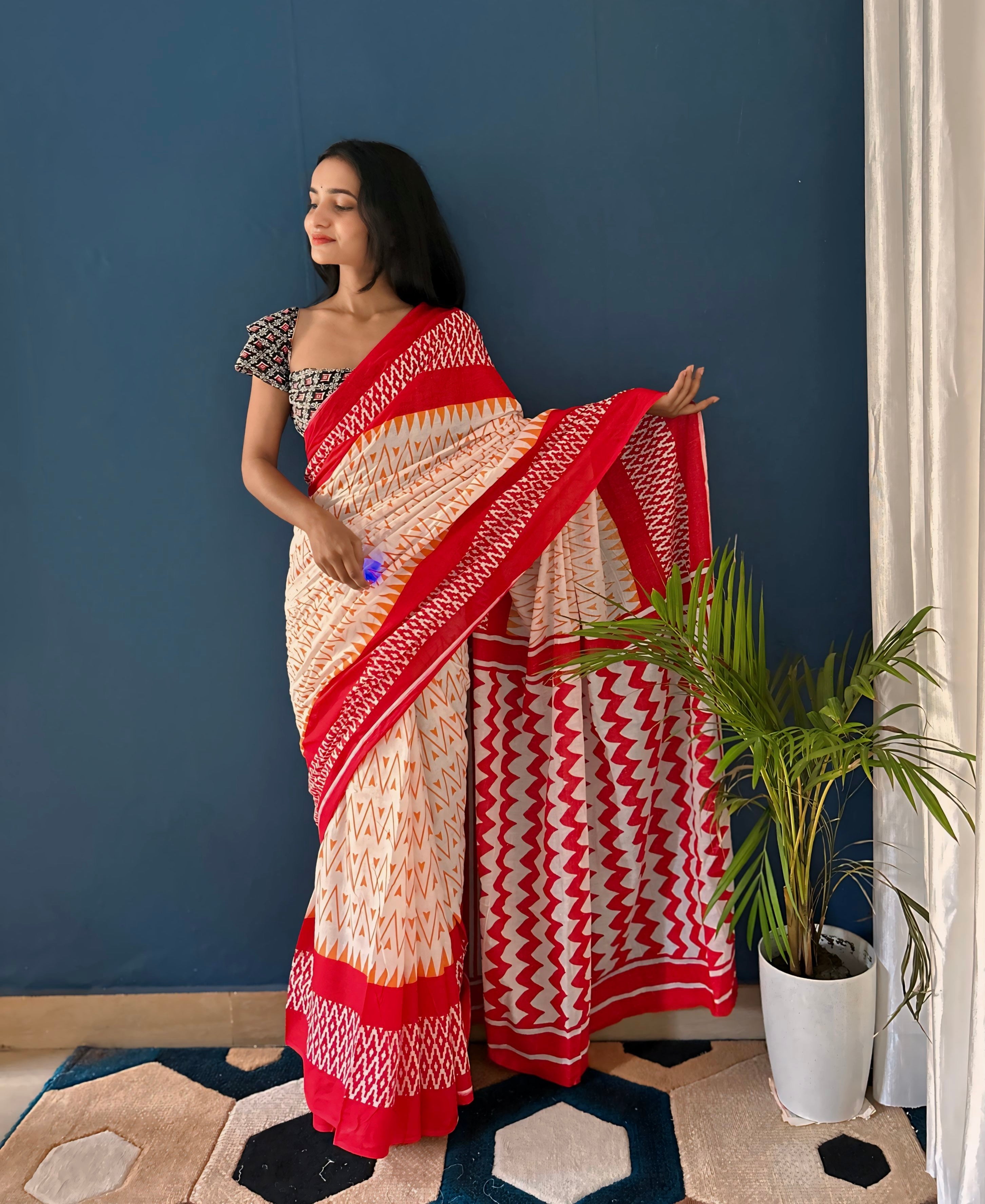 Beautiful Printed Soft Pure Cotton Saree With Unstitched Blouse.