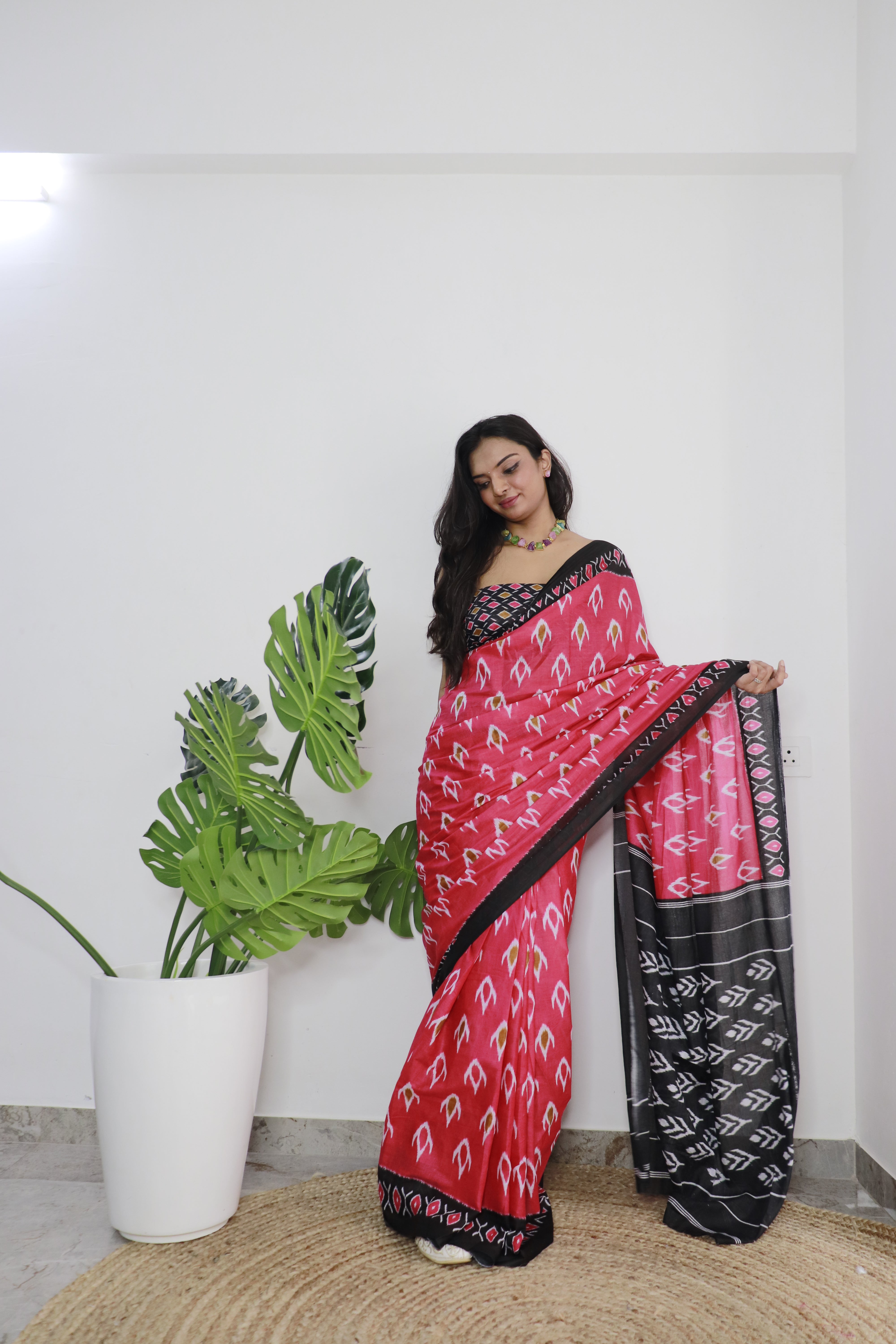 Printed Soft Pure Cotton Saree With Unstitched Blouse.