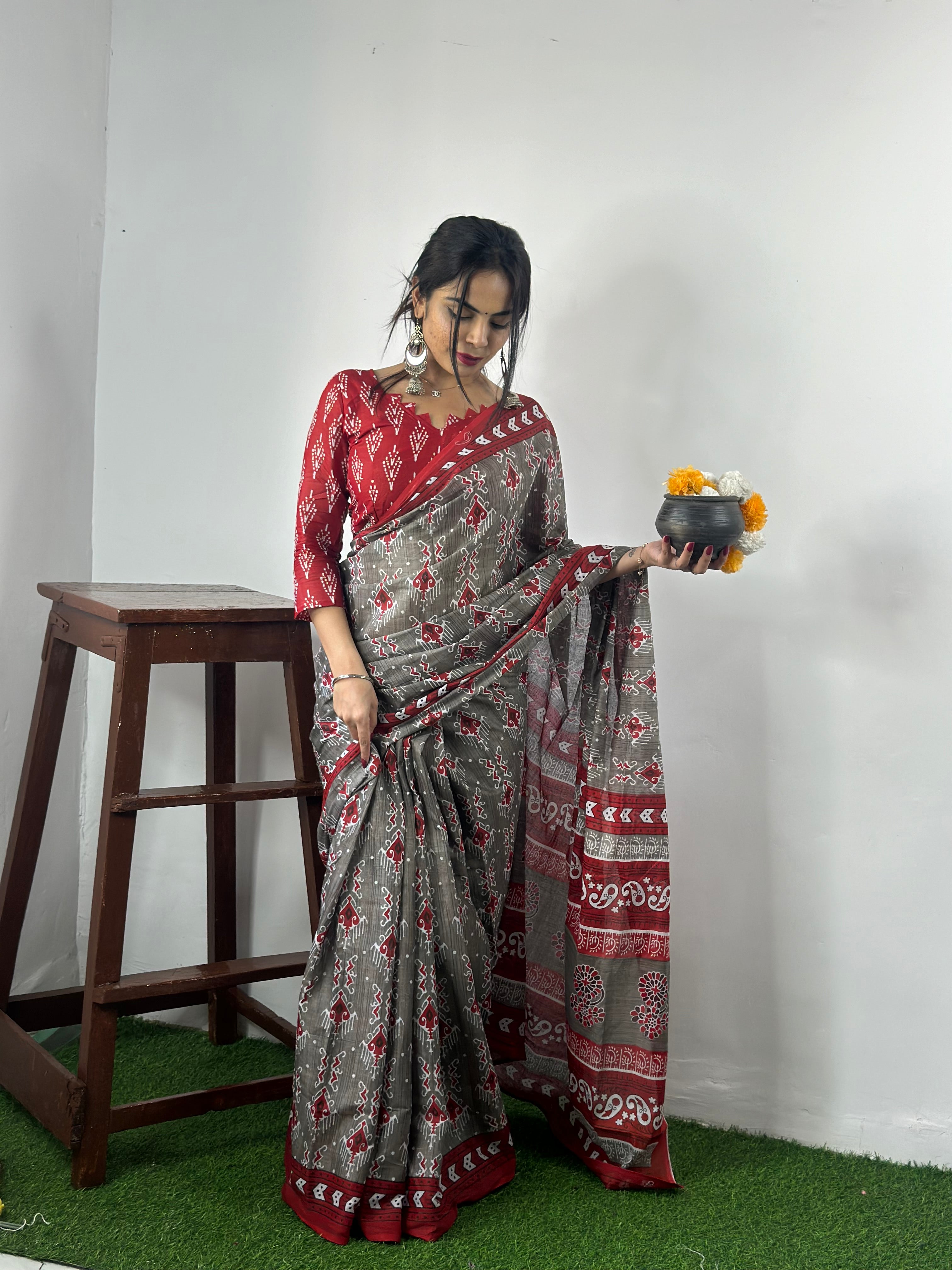 Beautiful Printed Soft Pure Cotton Saree With Unstitched Blouse.