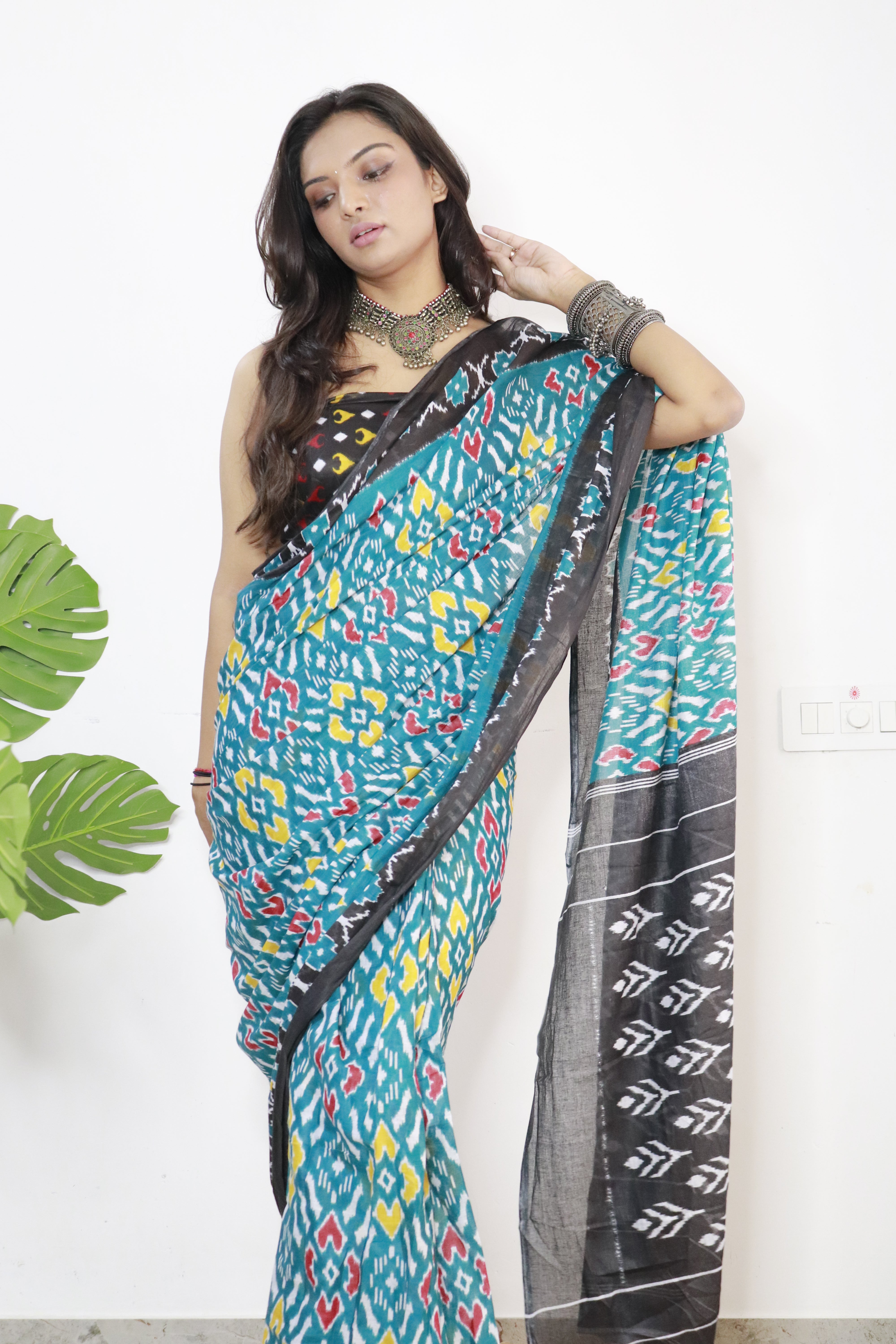 Sea Green Maroon Printed 100% Soft Pure Cotton Saree With Unstitched Blouse.