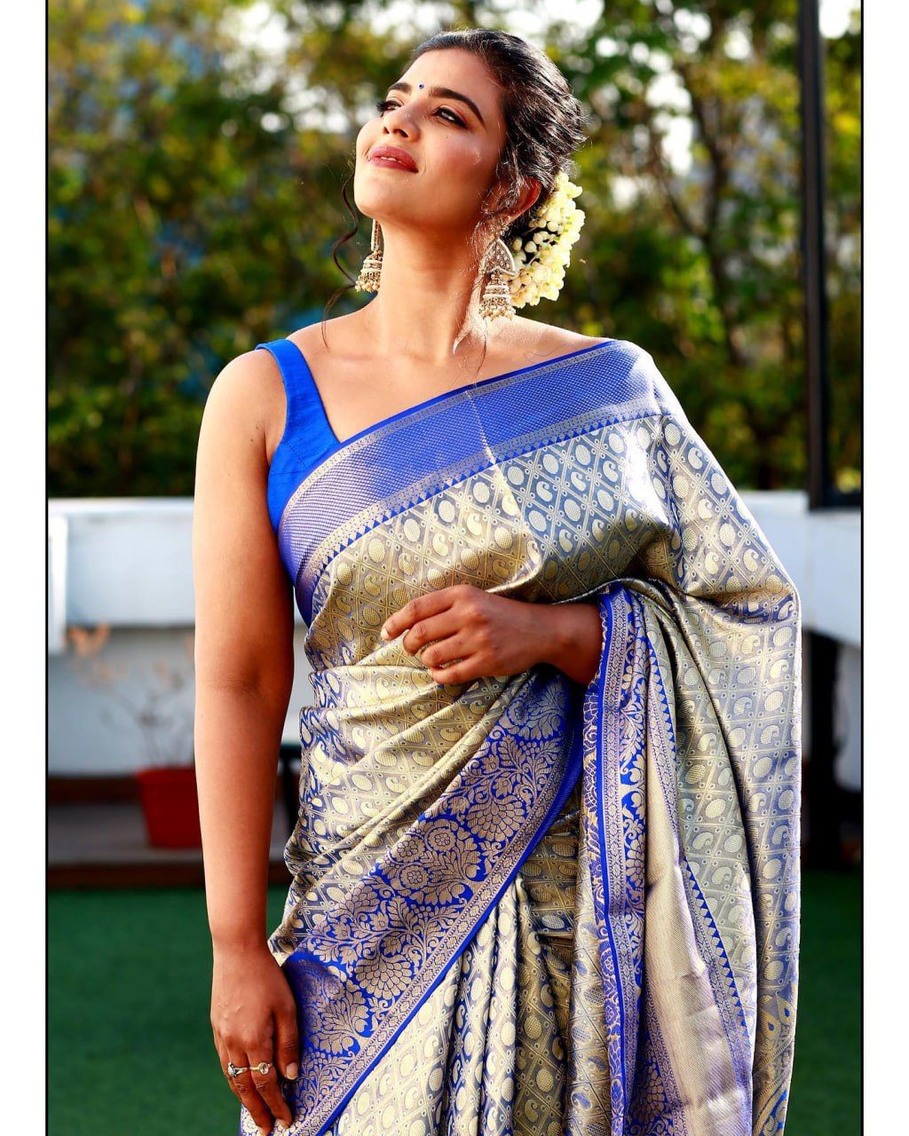 Blue Silver Design Boarder Samay Dola Silk Saree