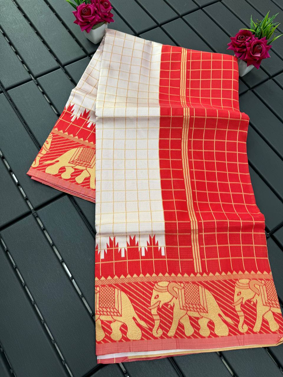 Off-white and Red Copper Design Sanvi Banarasi Silk Saree