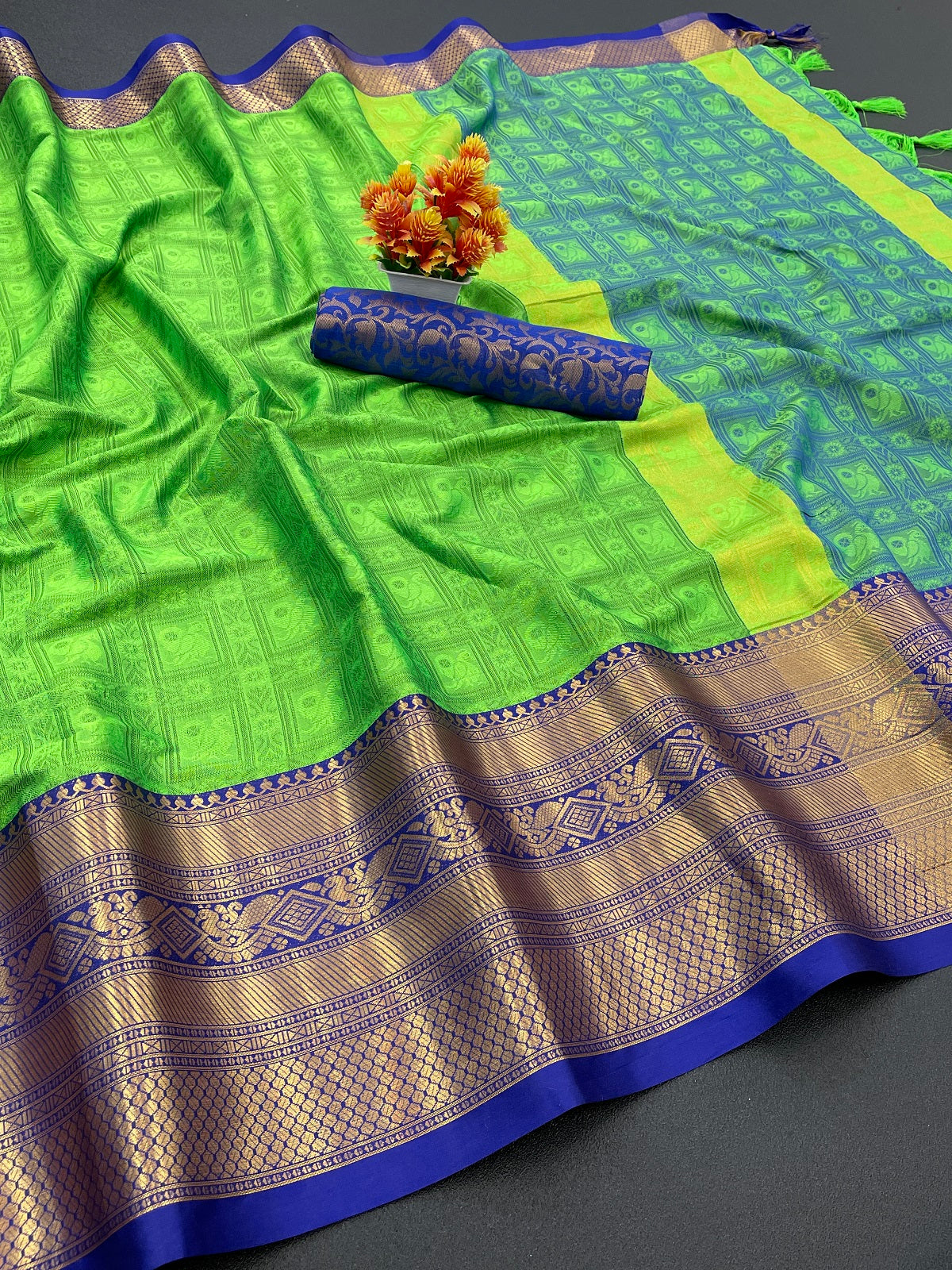 Perrot Blue Tapsi  Kanjivaram Silk Saree