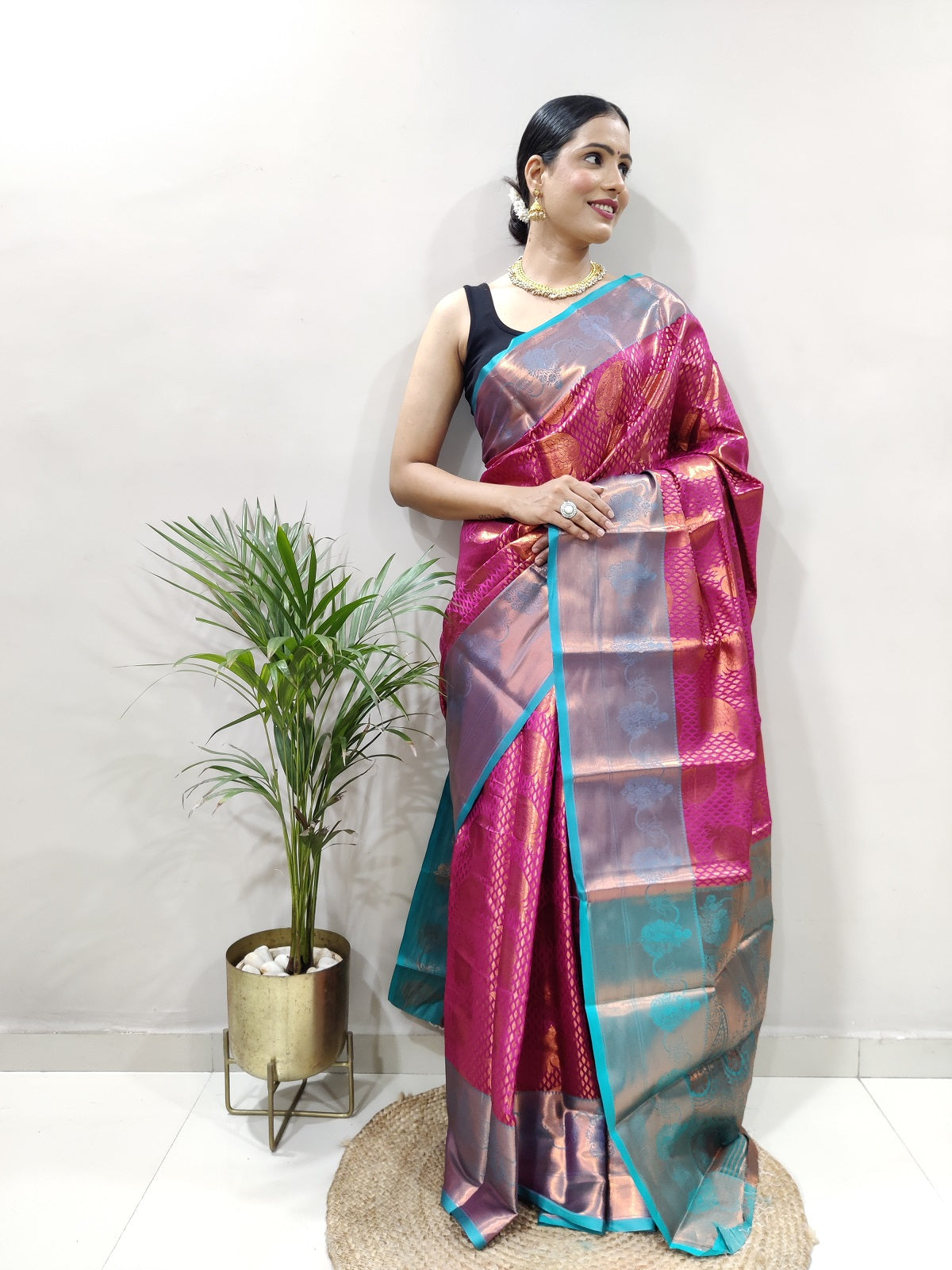 Pink and Rama Copper Vadii Kanjivaram Silk Saree