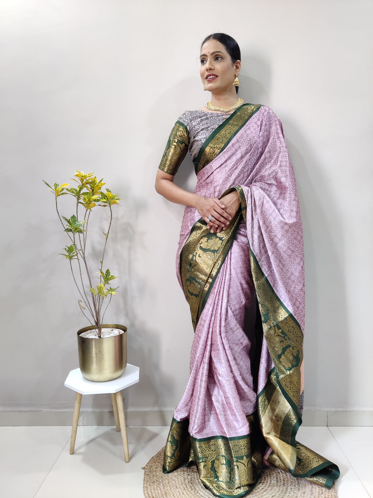 Baby Pink and Green Varuni Kanjivaram Silk Saree