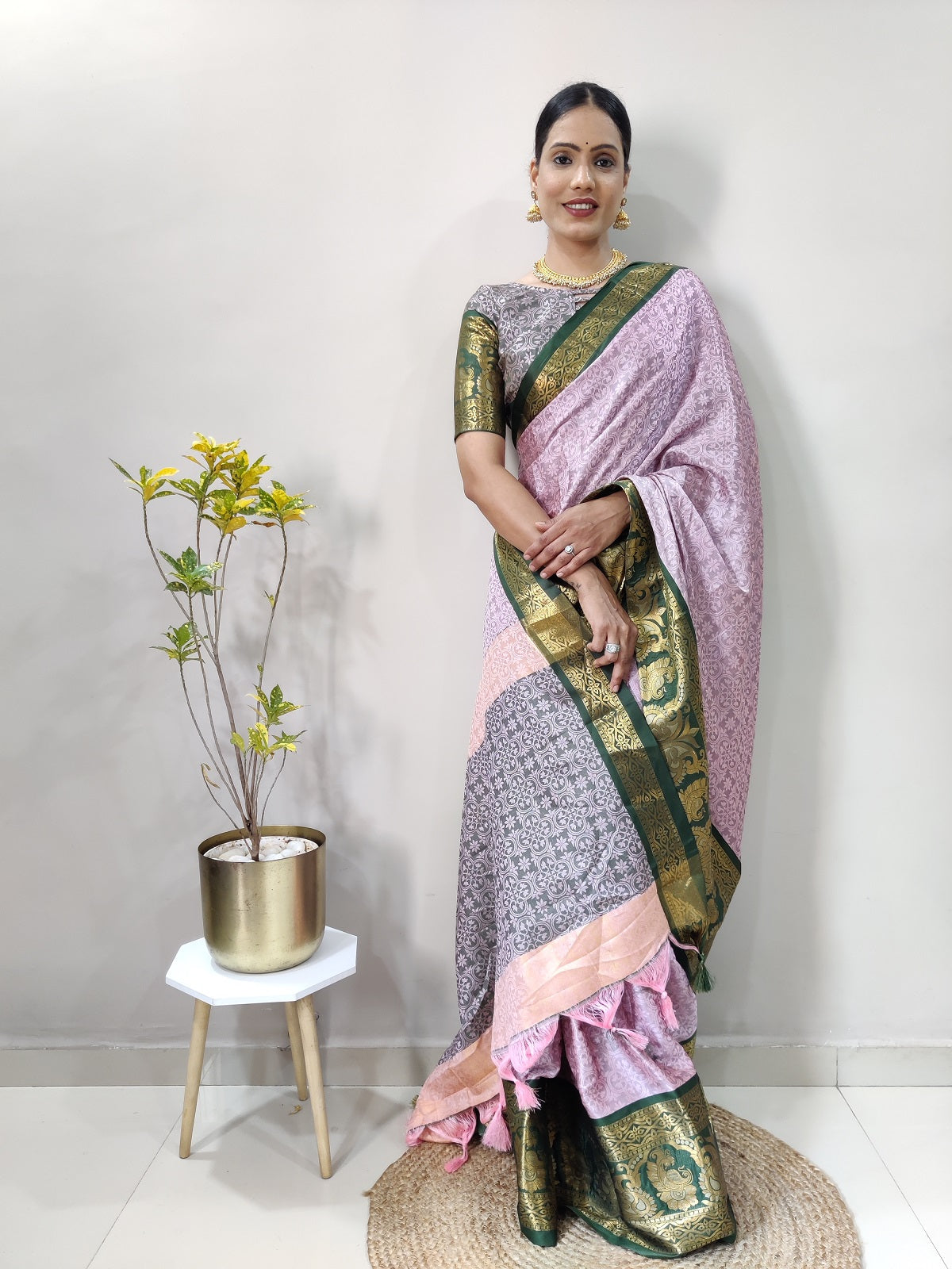 Baby Pink and Green Varuni Kanjivaram Silk Saree