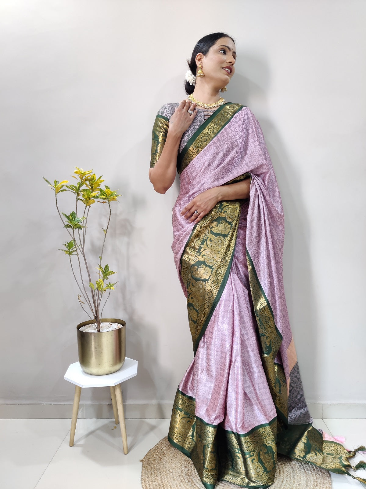 Baby Pink and Green Varuni Kanjivaram Silk Saree