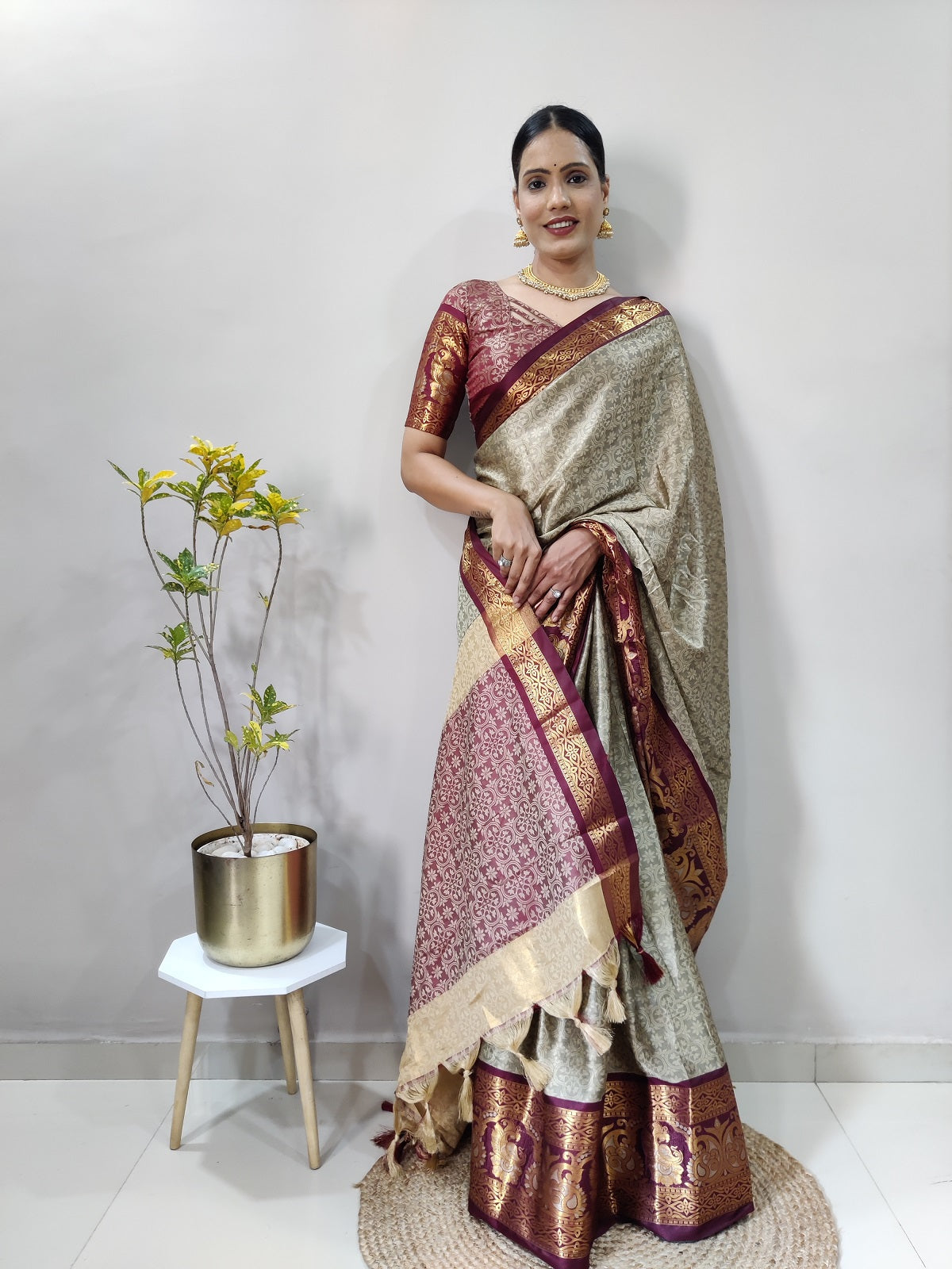 Chiku and Brown Varuni Kanjivaram Silk Saree