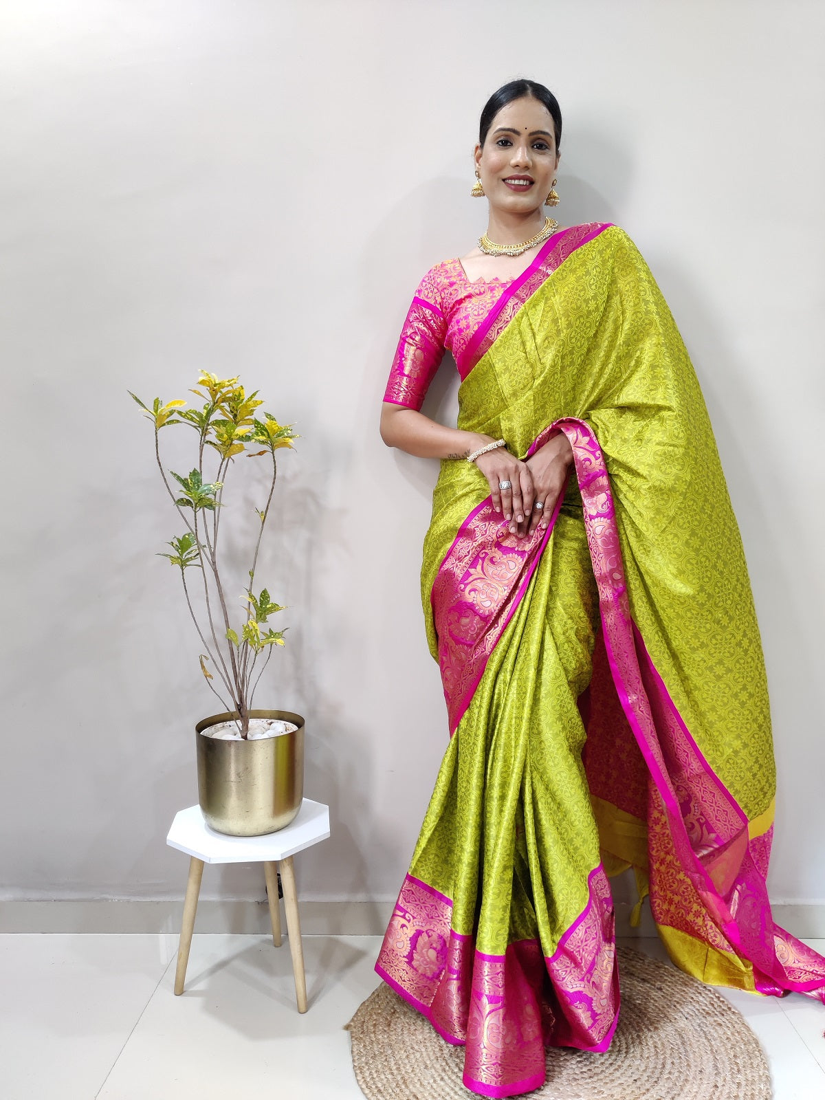 Lemon and Pink Varuni Kanjivaram Silk Saree