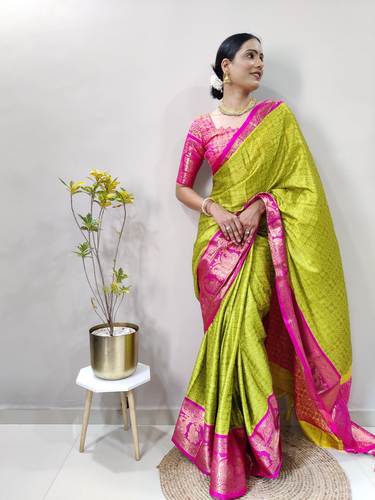 Lemon and Pink Varuni Kanjivaram Silk Saree