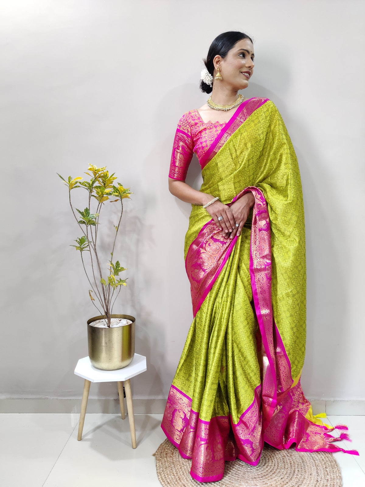 Lemon and Pink Varuni Kanjivaram Silk Saree