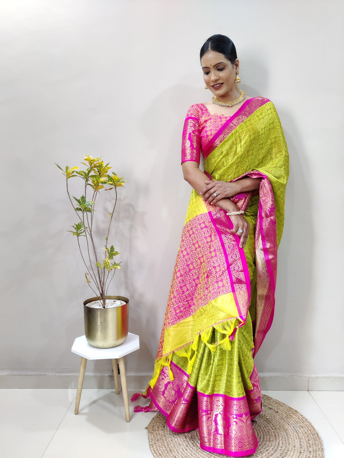 Lemon and Pink Varuni Kanjivaram Silk Saree