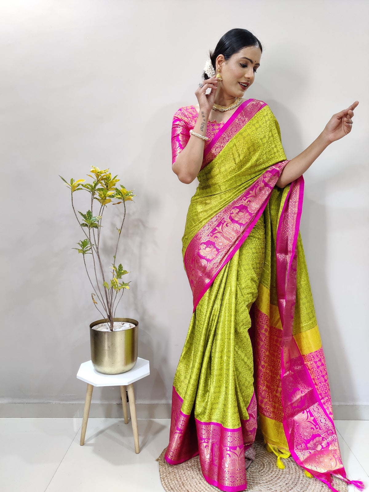 Lemon and Pink Varuni Kanjivaram Silk Saree