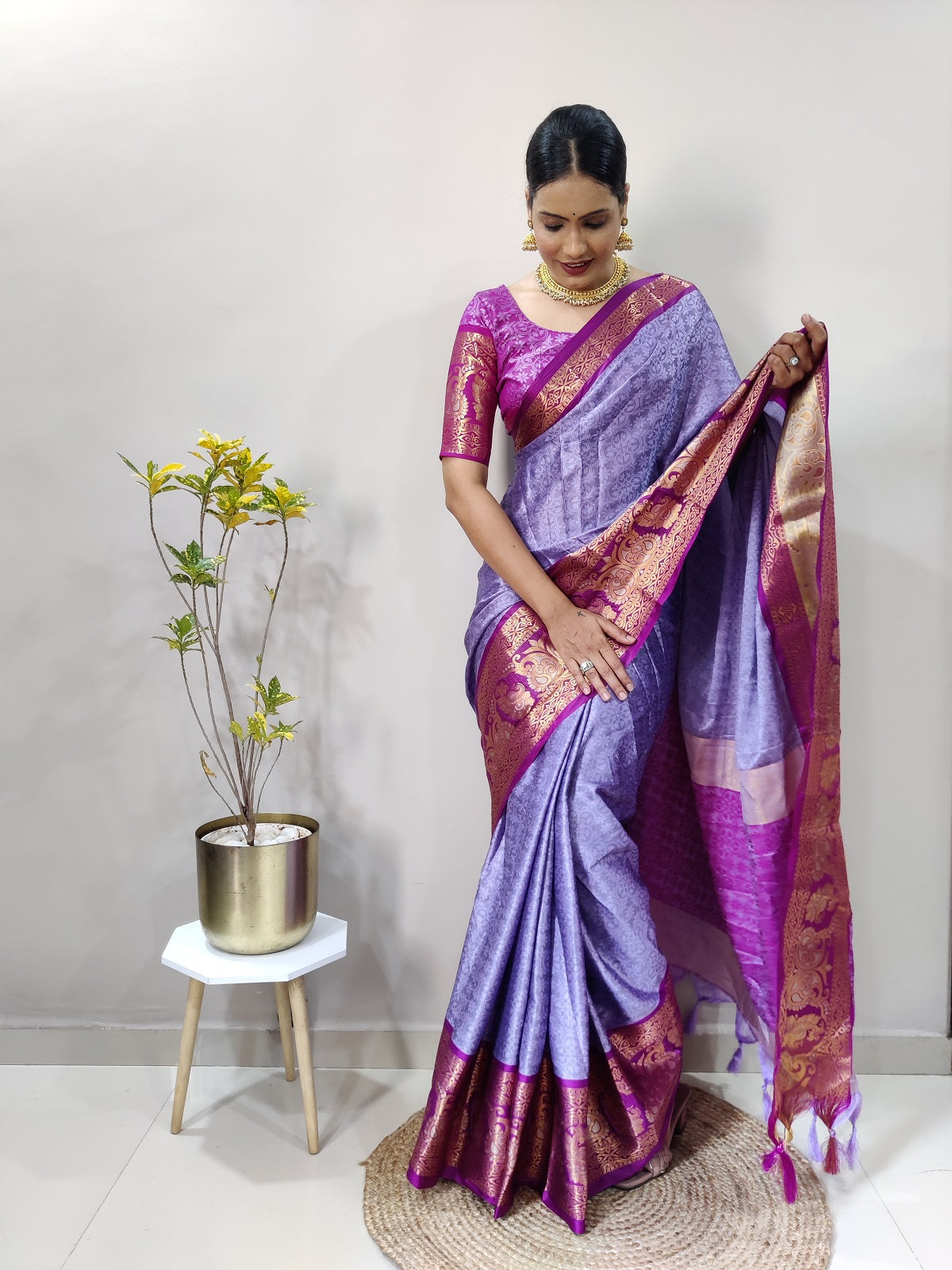 Lavender and Purple Varuni Kanjivaram Silk Saree