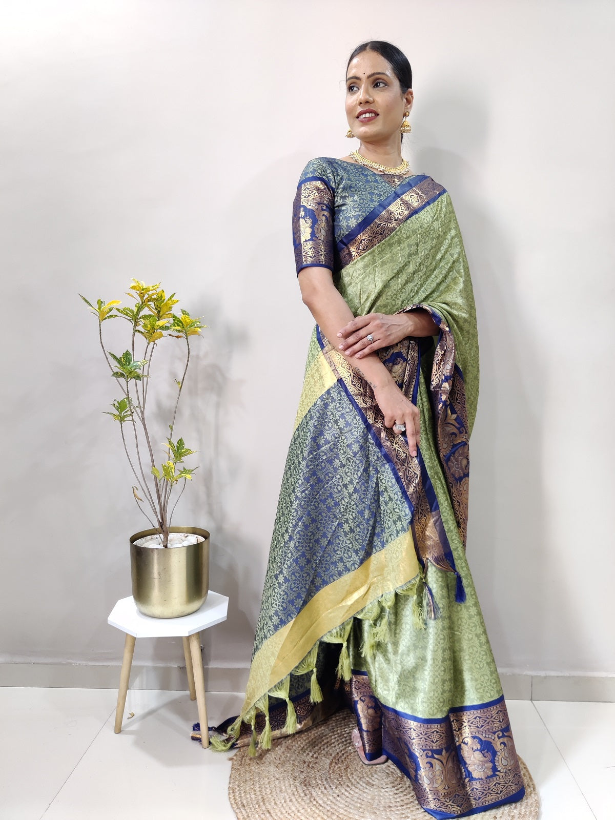 Pista and Blue Varuni Kanjivaram Silk Saree