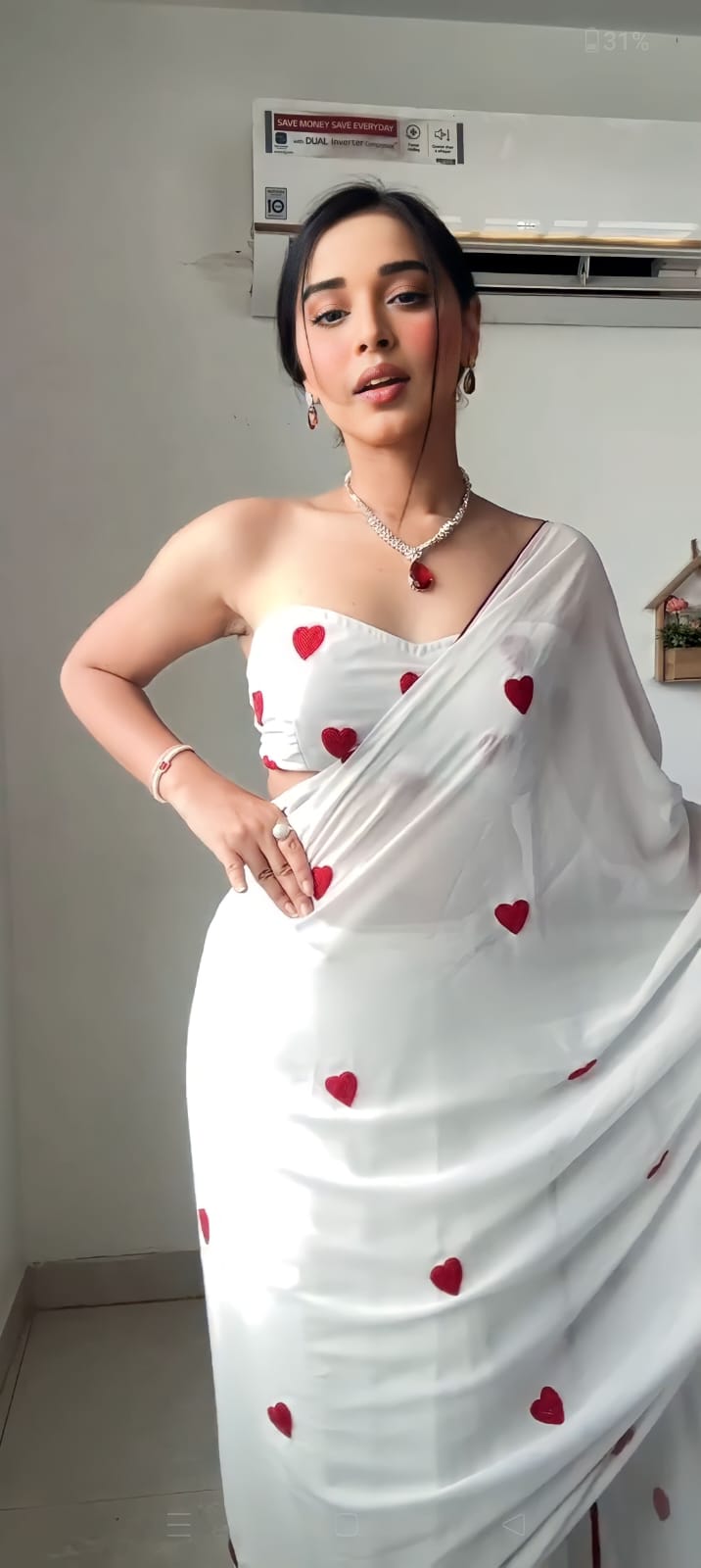 1-Minute Ready To Wear White Georgette Saree with unstitched blouse.