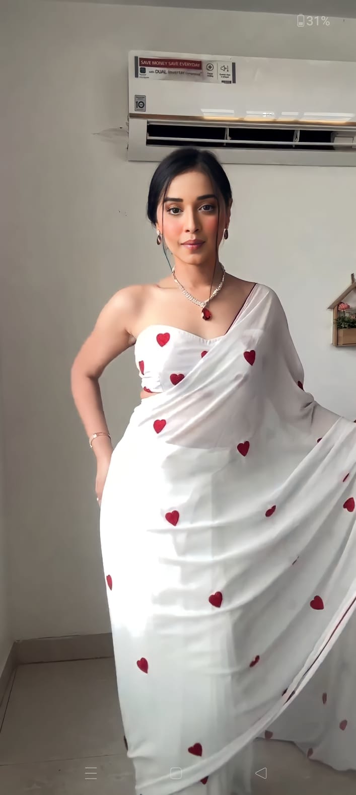 1-Minute Ready To Wear White Georgette Saree with unstitched blouse.