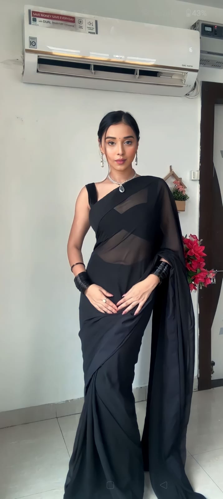 1-Minute Ready To Wear Plain Black saree With Unstitched Blouse.