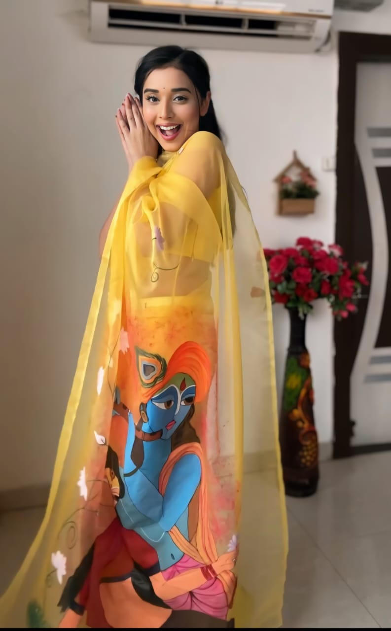 1-Minute Ready To Wear Yellow Organza Silk Saree With Unstitched Blouse.