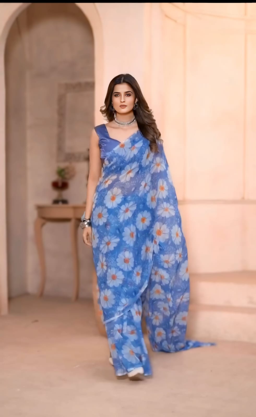 1-Minute Ready To Wear fox georgette digital print saree With Unstitch Blouse.