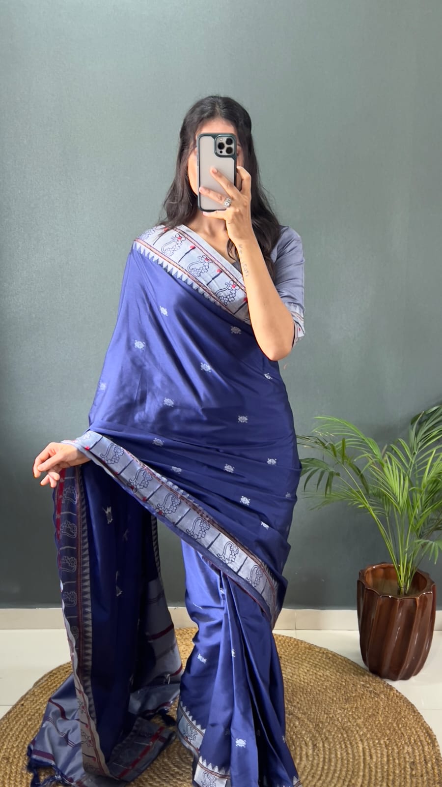 1 Minute Ready To Wear Pure Soft Kanjivaram Silk Saree With Unstitched Blouse.