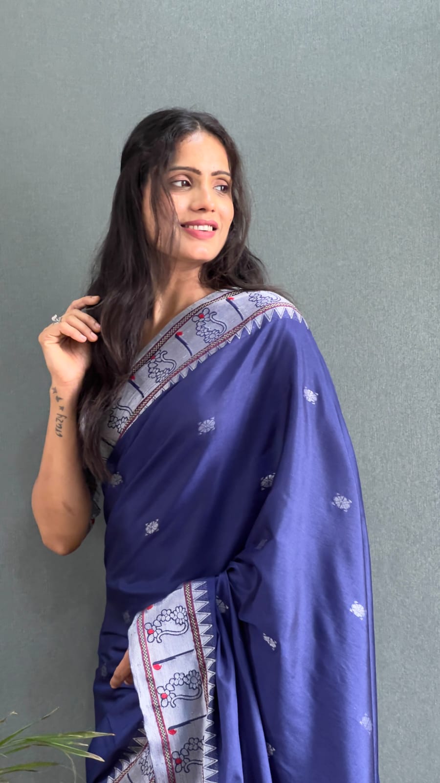 1 Minute Ready To Wear Pure Soft Kanjivaram Silk Saree With Unstitched Blouse.