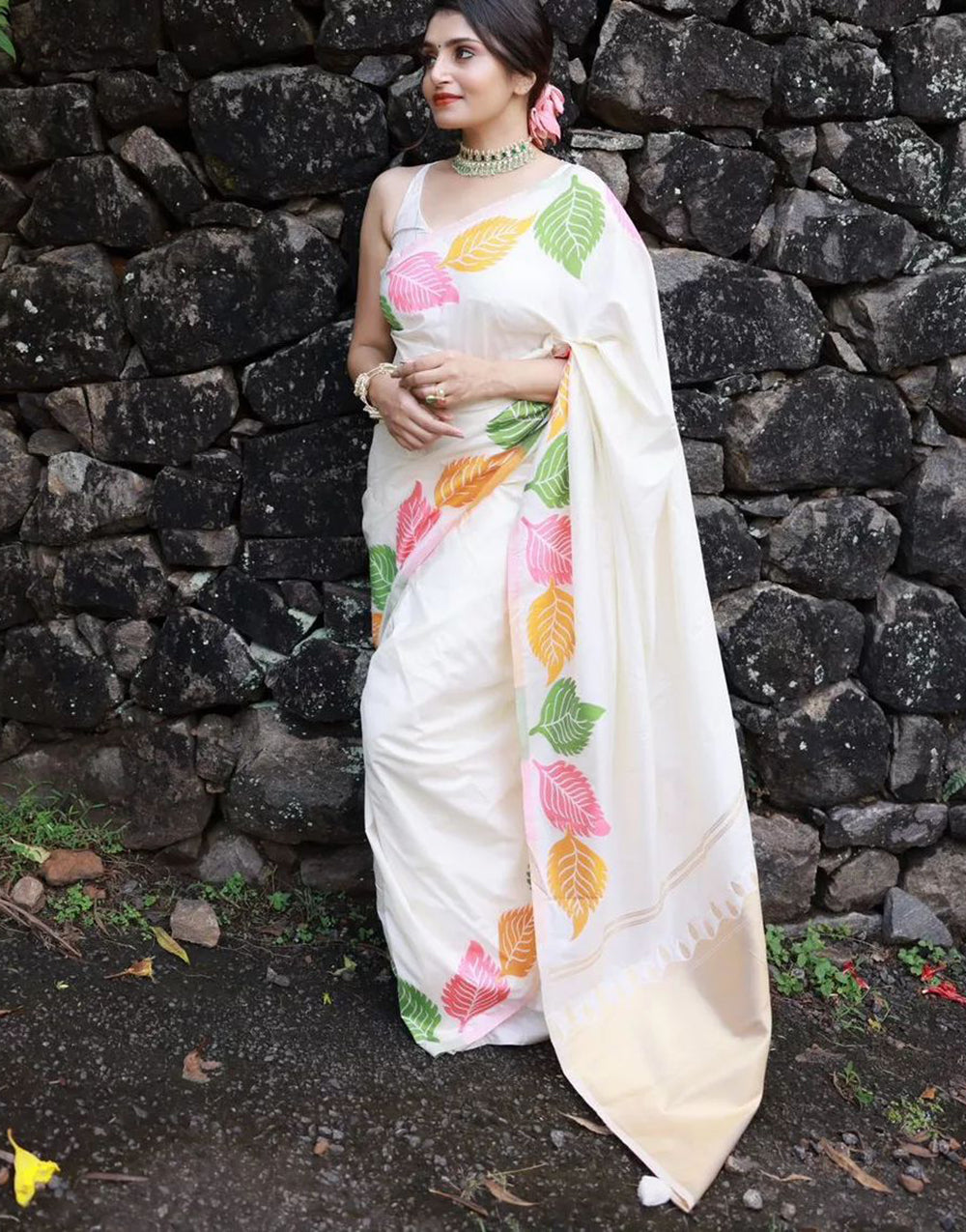 White Leaves  Design Patti Dola Silk Saree