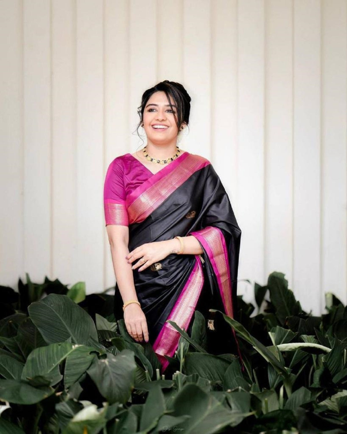 Black and Pink pallu Design CP Cotton Saree