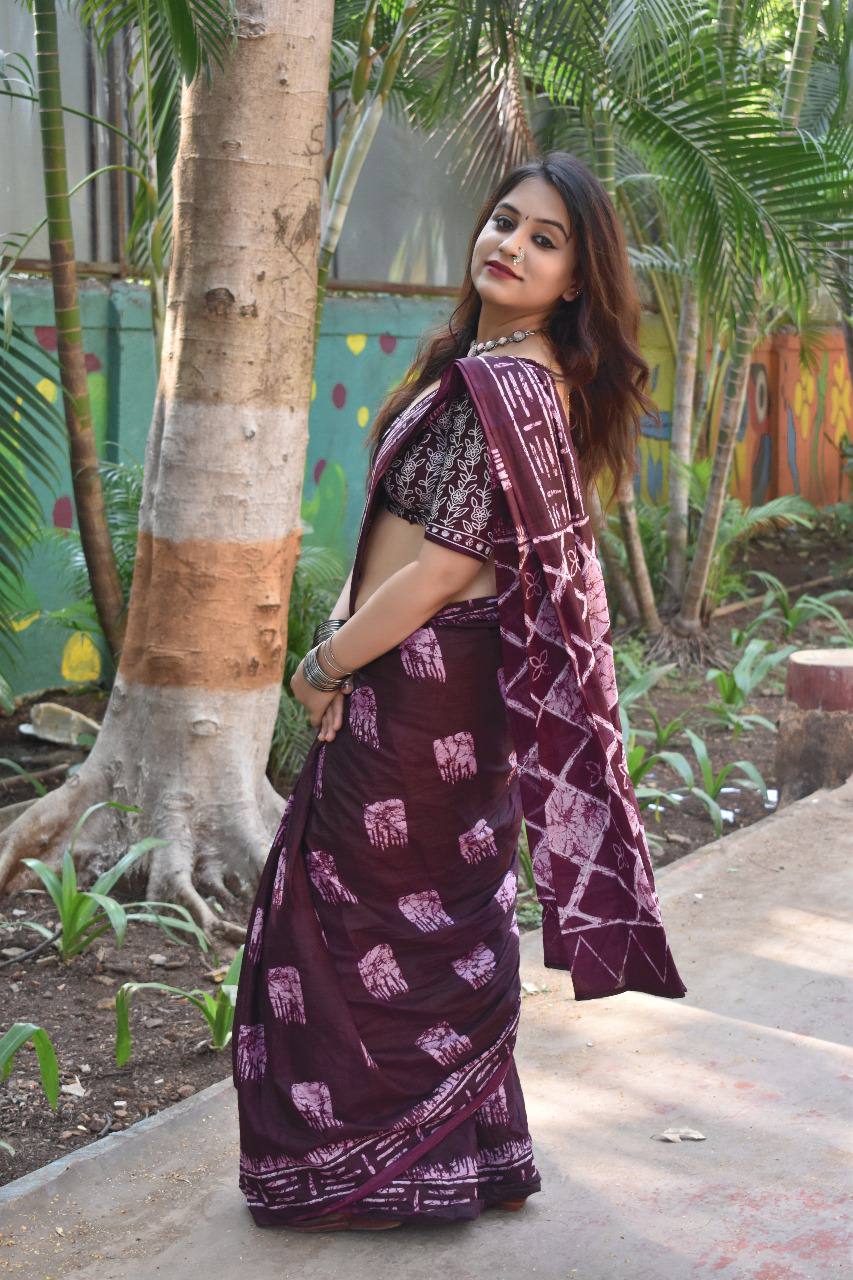 MADHURI 2-Maroon 100% Soft Pure Cotton Saree With Unstitched Blouse.